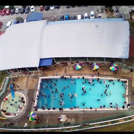 Pd Marina Holiday Homes & Villas Порт-Диксон Экстерьер фото